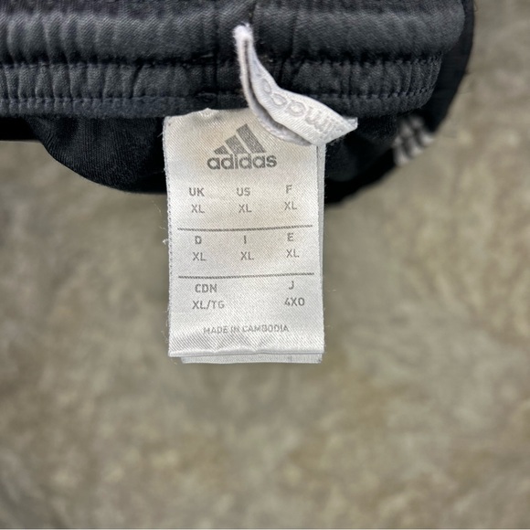 Adidas shorts size XL black with the 3 stripes 3 total pairs exactly the same - Picture 3 of 5